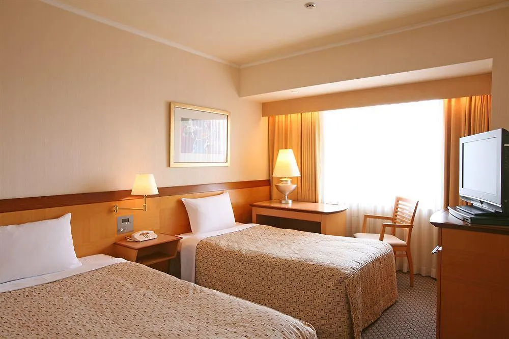 Hotel Hanshin Osaka 4*,
