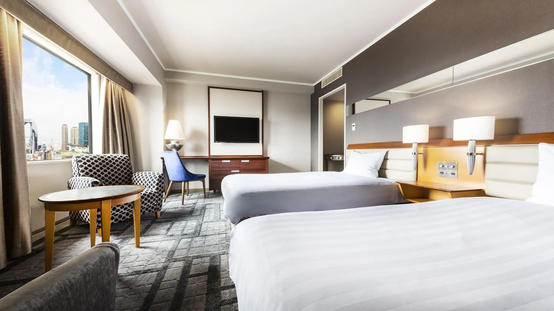 Hotel Hanshin Osaka 4*,