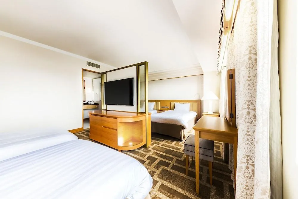 ****  Hotel Hanshin Osaka Japan